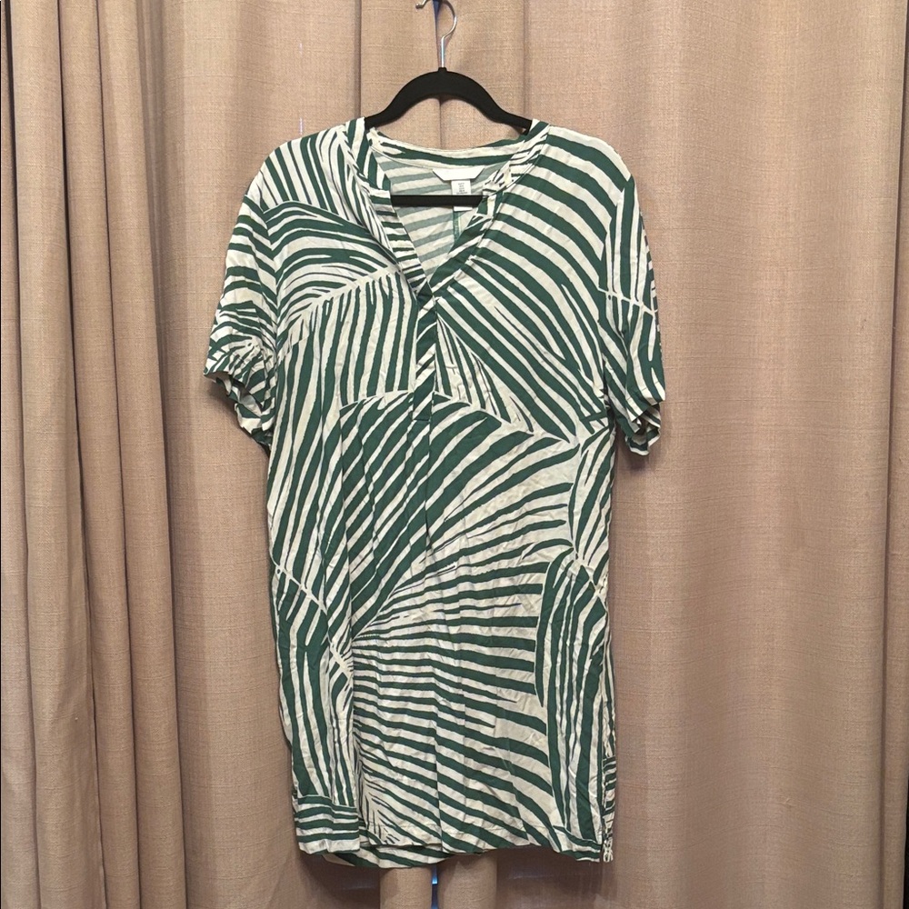 H&M Green and White Leaf Print Midi Dress